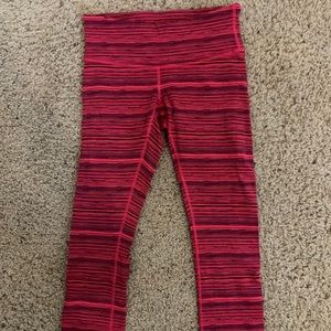 Lululemon mid rise legging size 4